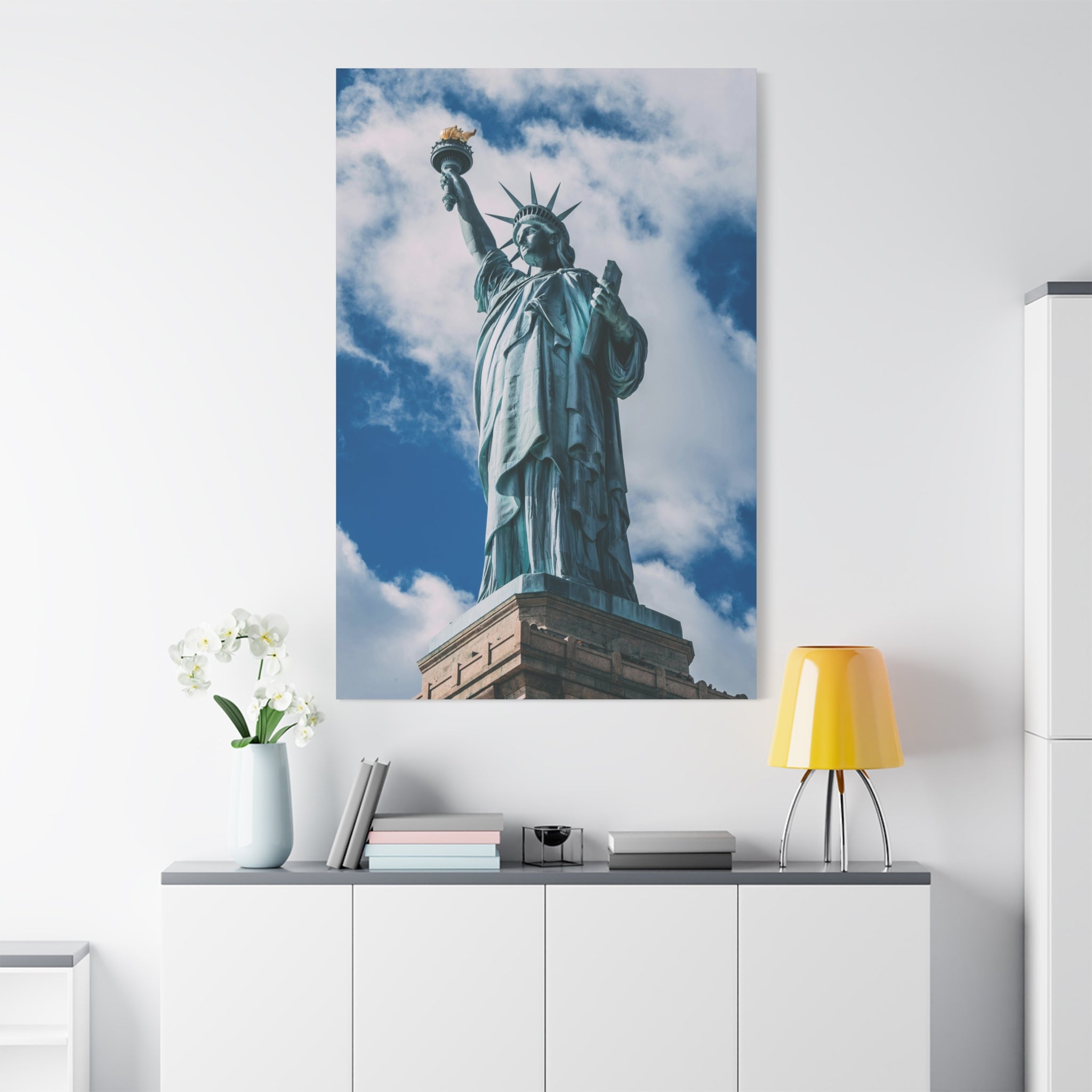canvas-wall-art-statue-of-liberty-canvas-print-nyc-wall-decor-new-york-city-landscape-print-minimalist-art-nyc-gift-wall-art-