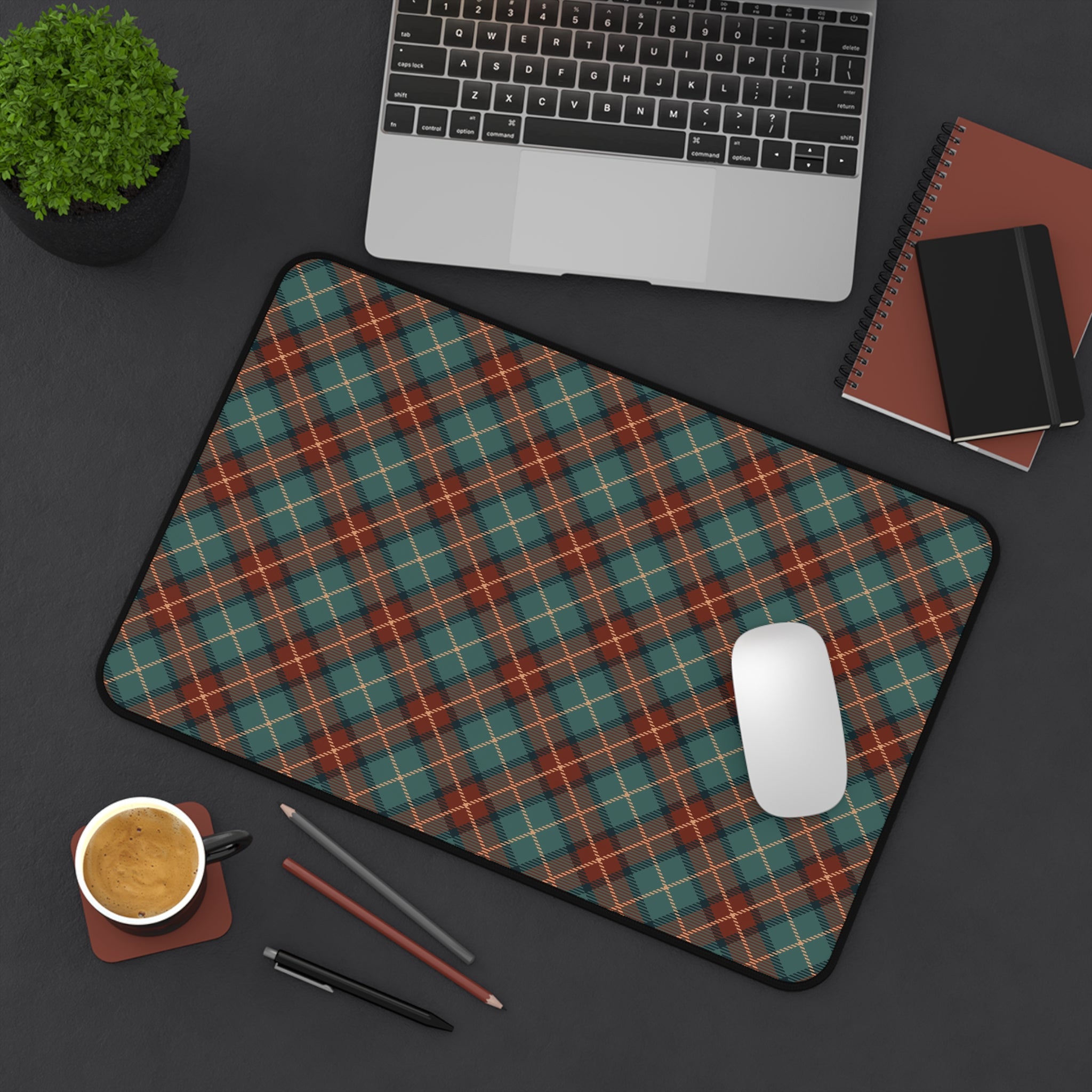 vintage-christmas-green-red-tartan-desk-mat-scottish-plaid-mouse-pad-for-office-desk-desk-pad-for-home-office-large-desk-mat-