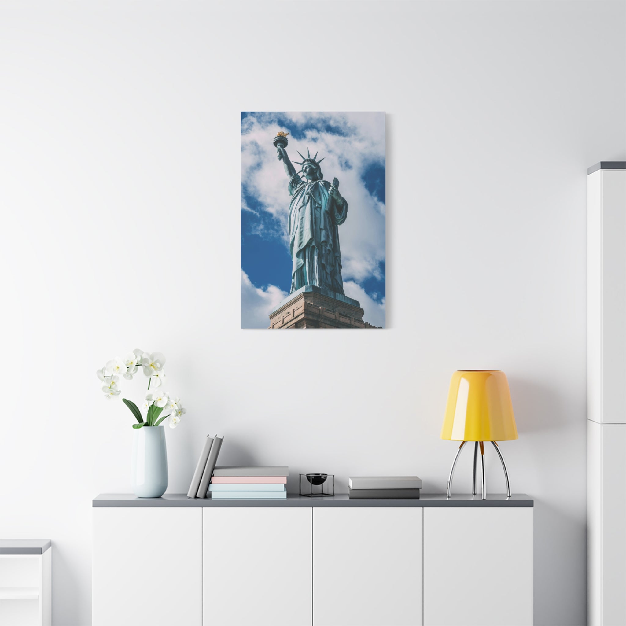 canvas-wall-art-statue-of-liberty-canvas-print-nyc-wall-decor-new-york-city-landscape-print-minimalist-art-nyc-gift-wall-art-