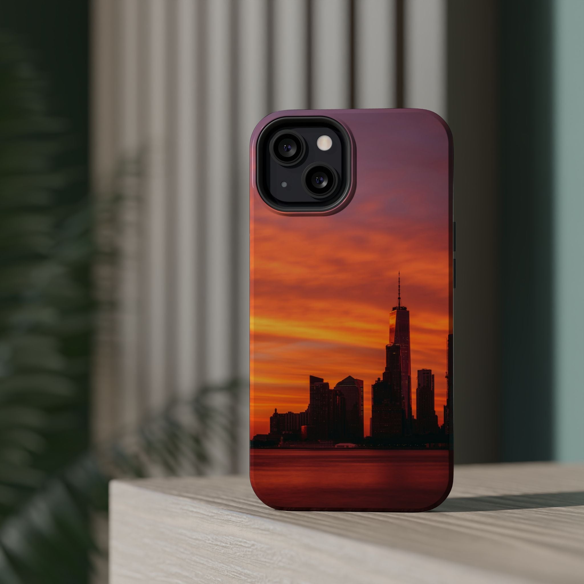 sunset-nyc-cityscape-magnetic-tough-case-durable-phone-protector-new-york-tough-case-gift-for-photographers-urban-aesthetic