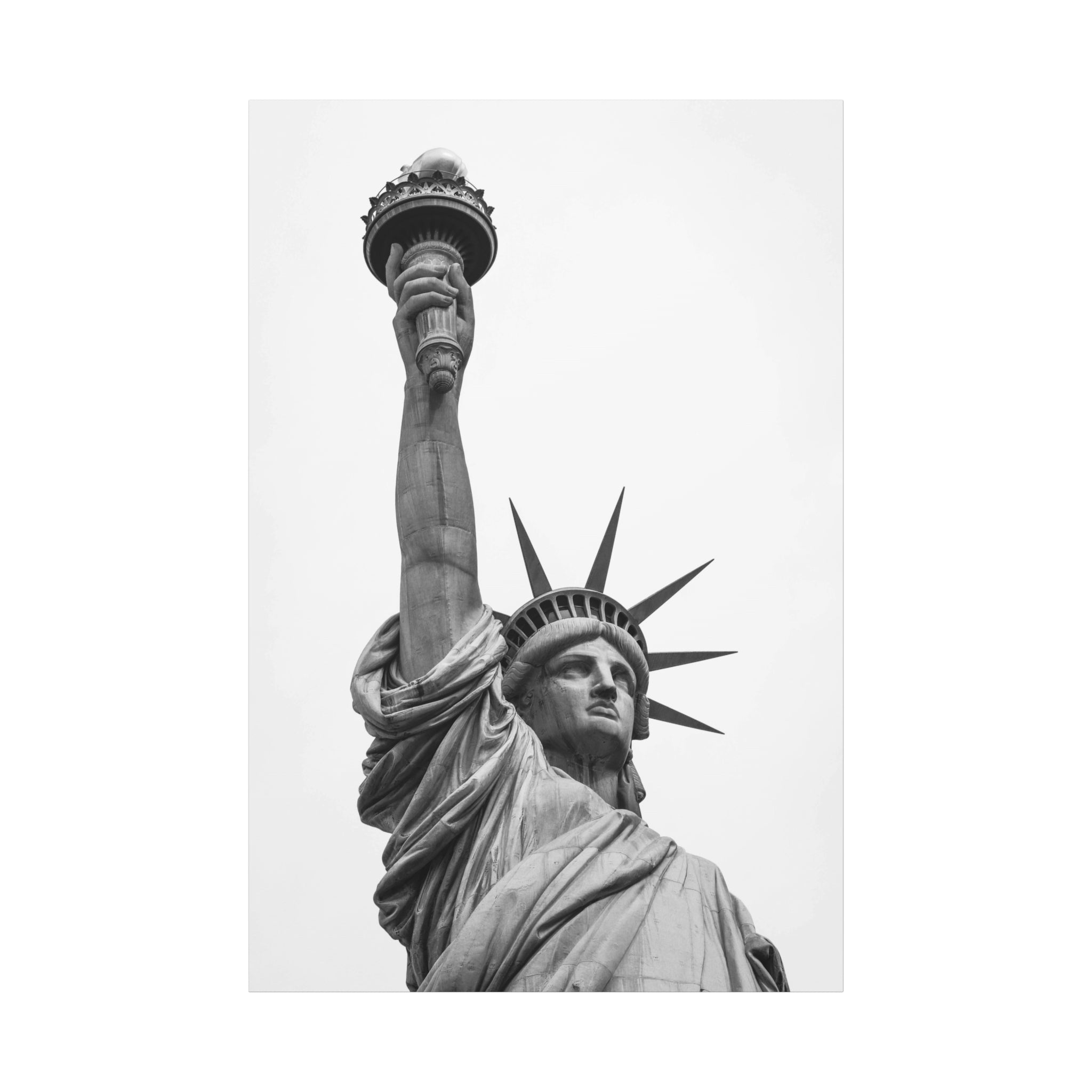 canvas-wall-art-statue-of-liberty-canvas-print-nyc-wall-decor-new-york-city-landscape-print-minimalist-art-nyc-gift-wall-art-