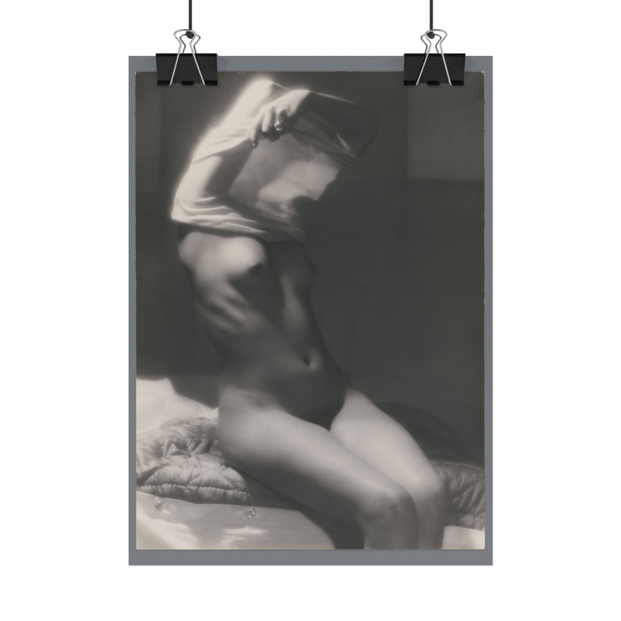poster-print-vor-dem-schlafen-gehen-by-michael-heumuller-black-and-white-photography-nude-art-wall-decor-poster-fine-art-prin
