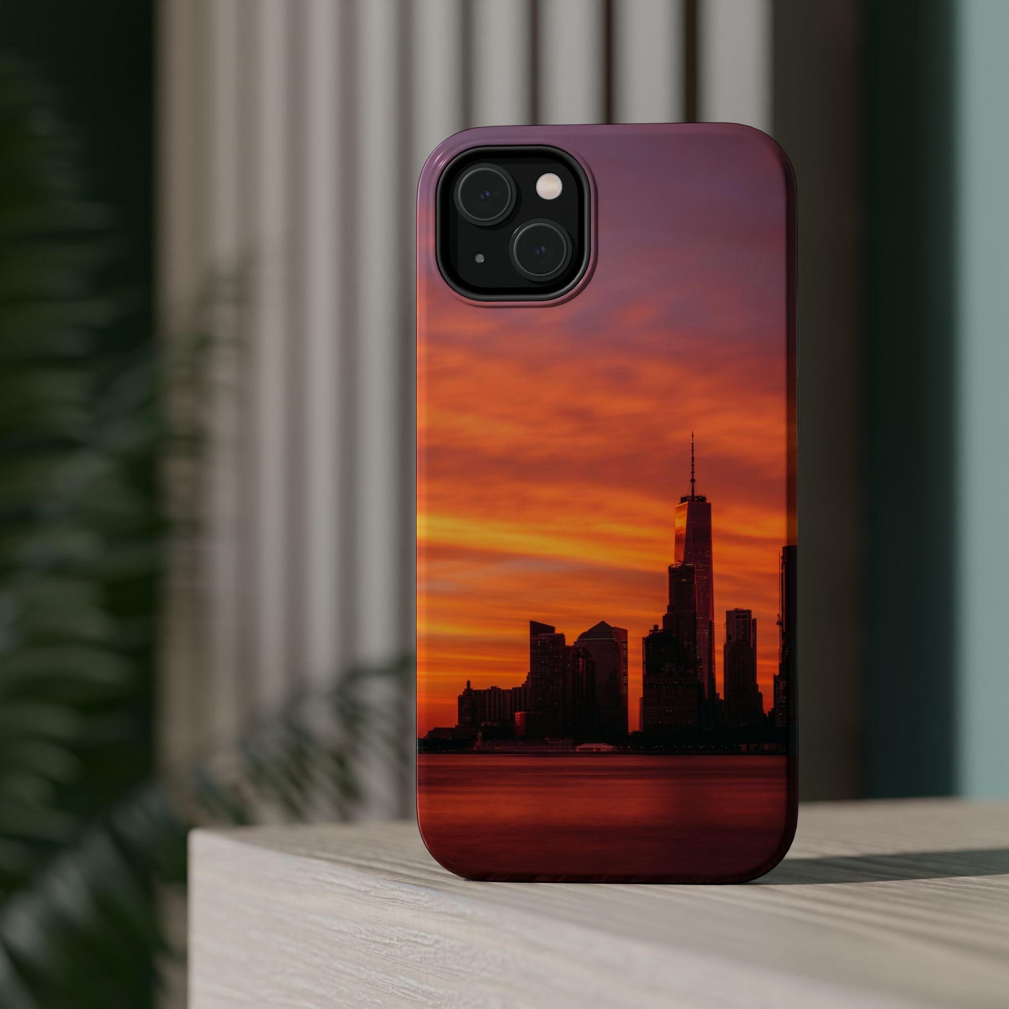 sunset-nyc-cityscape-magnetic-tough-case-durable-phone-protector-new-york-tough-case-gift-for-photographers-urban-aesthetic