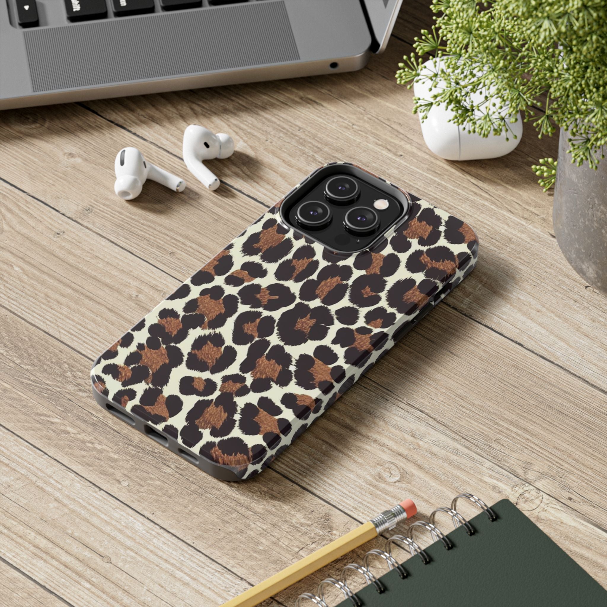 leopard-pattern-iphone-tough-case-stylish-protective-iphone-cover-animal-print-phone-case-gift-for-her-iphone-accessories-15-