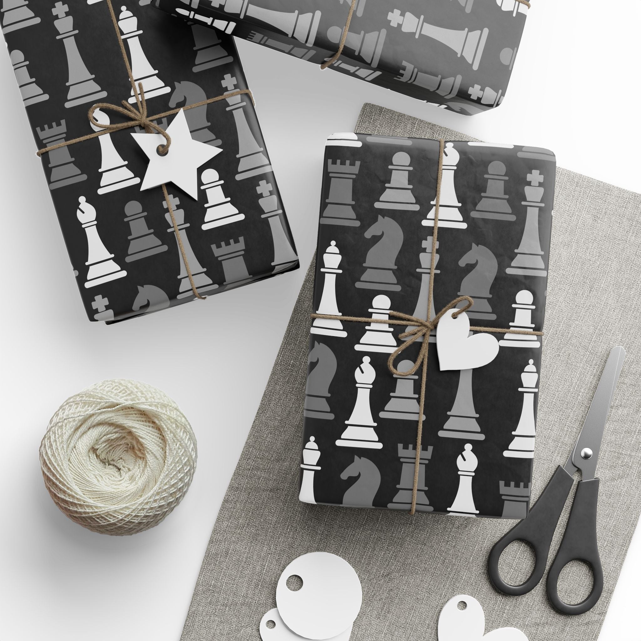 chess-gift-wrapping-papers-black-and-white-wrapping-roll-unique-holiday-present-wrap-game-lover-party-supplies-decorative-pap