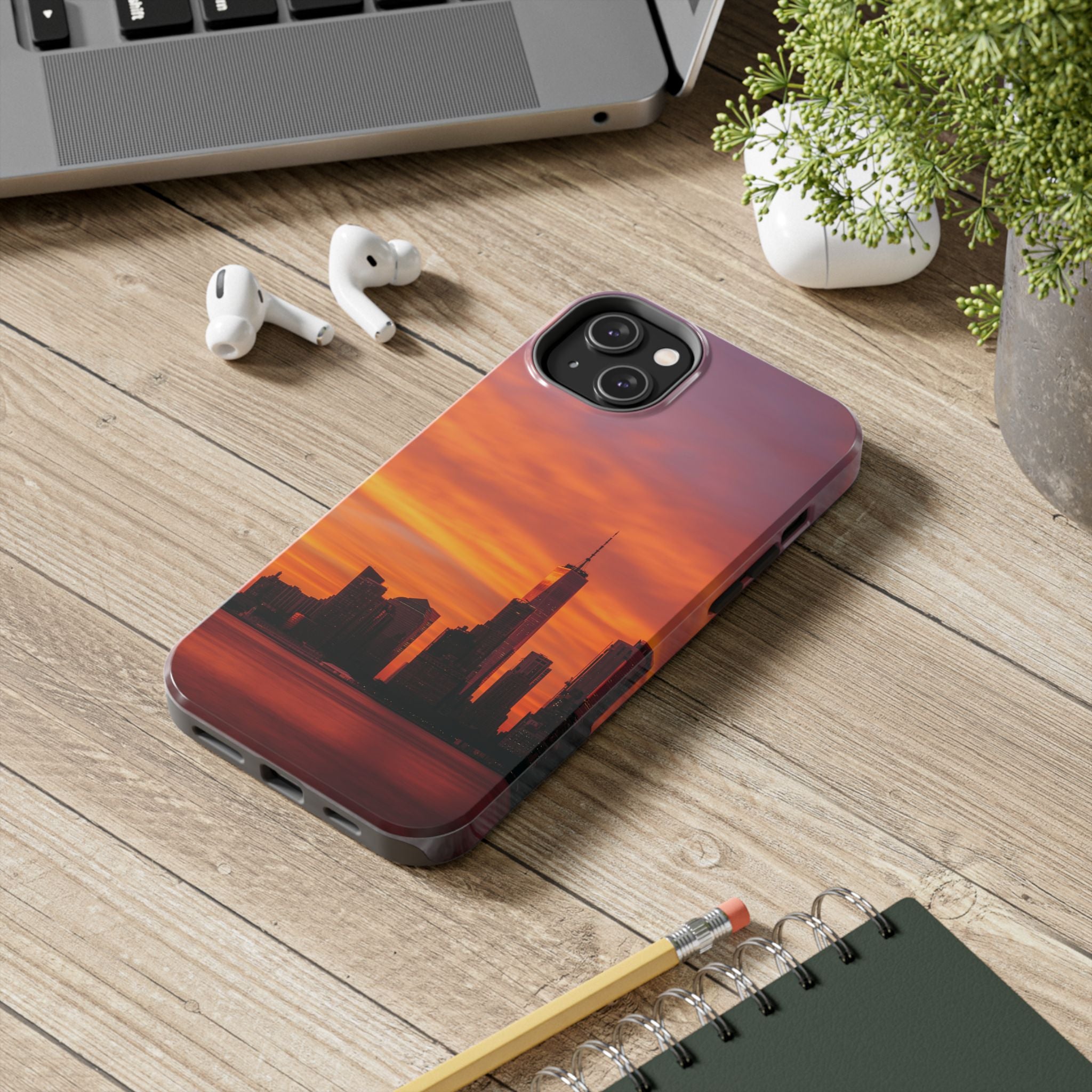 new-york-city-tough-iphone-case-urban-protective-iphone-cover-nyc-hard-shell-iphone-case-iphone-accessories-cool-tough-iphone