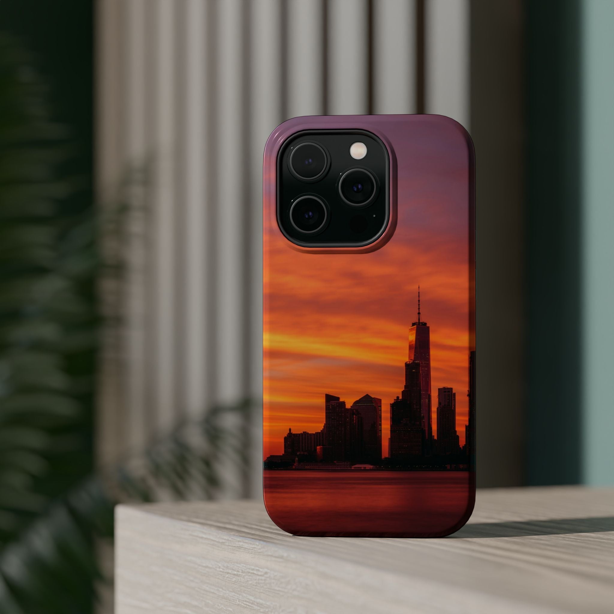 sunset-nyc-cityscape-magnetic-tough-case-durable-phone-protector-new-york-tough-case-gift-for-photographers-urban-aesthetic