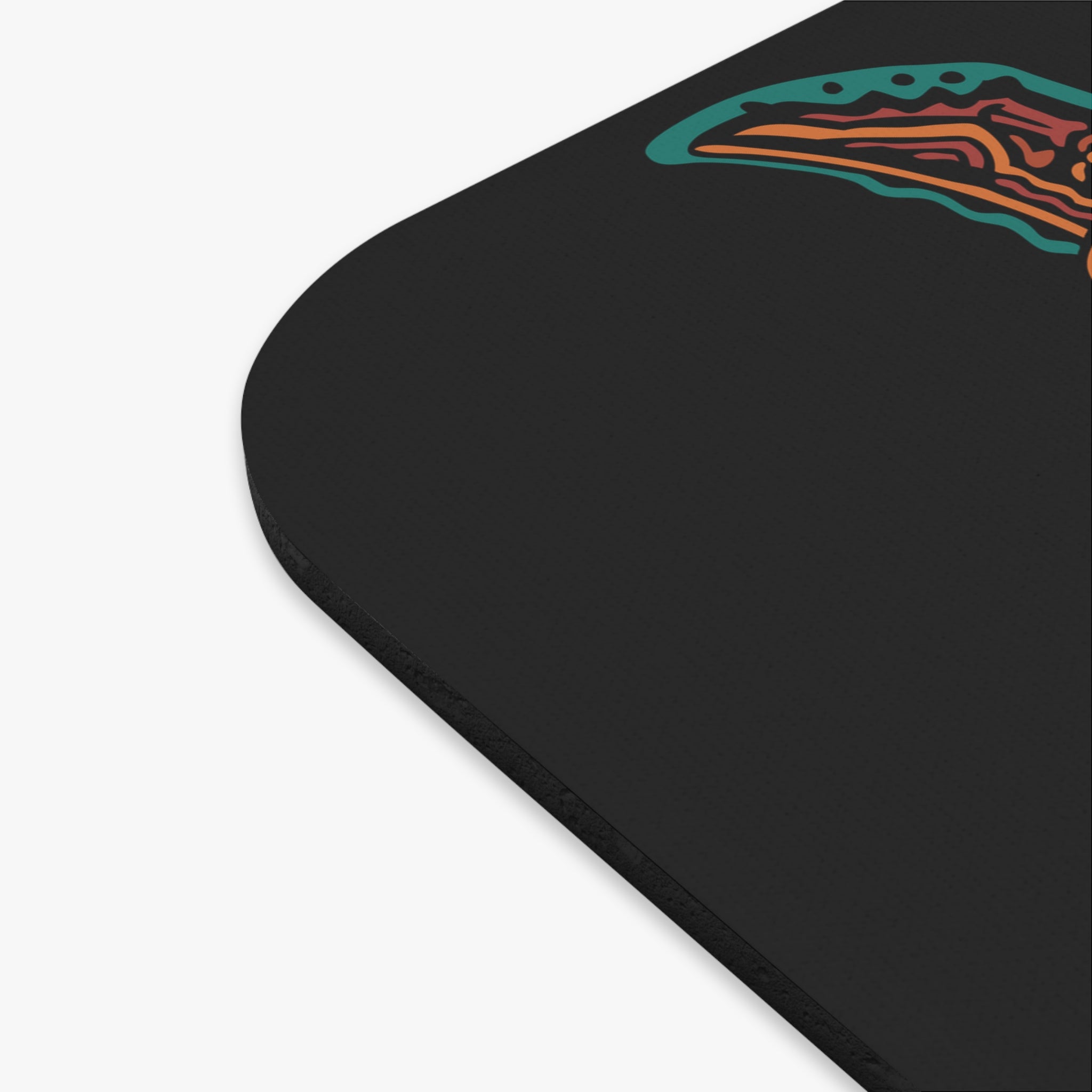 colorful-unique-samurai-oni-mask-mouse-pad-for-gamers-and-anime-fans-japanese-samurai-demon-mouse-pad-oni-face-desk-accessory