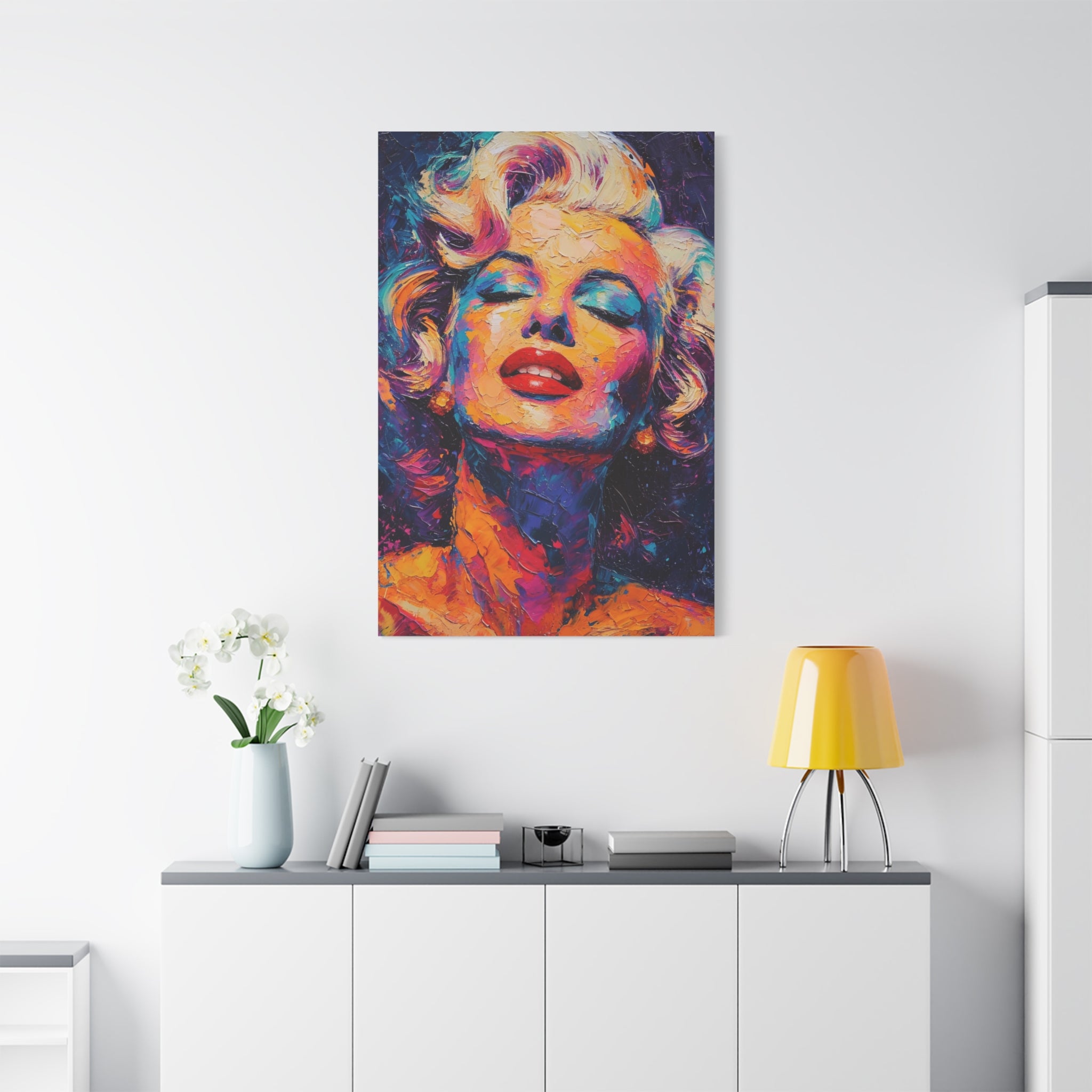 marilyn-monroe-canvas-print-stylish-wall-decor-with-brush-effect-elegant-home-decor-chic-wall-art