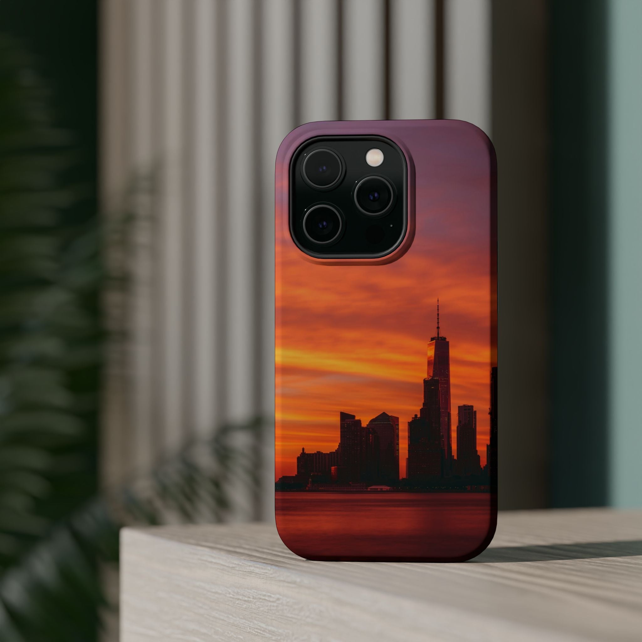 sunset-nyc-cityscape-magnetic-tough-case-durable-phone-protector-new-york-tough-case-gift-for-photographers-urban-aesthetic