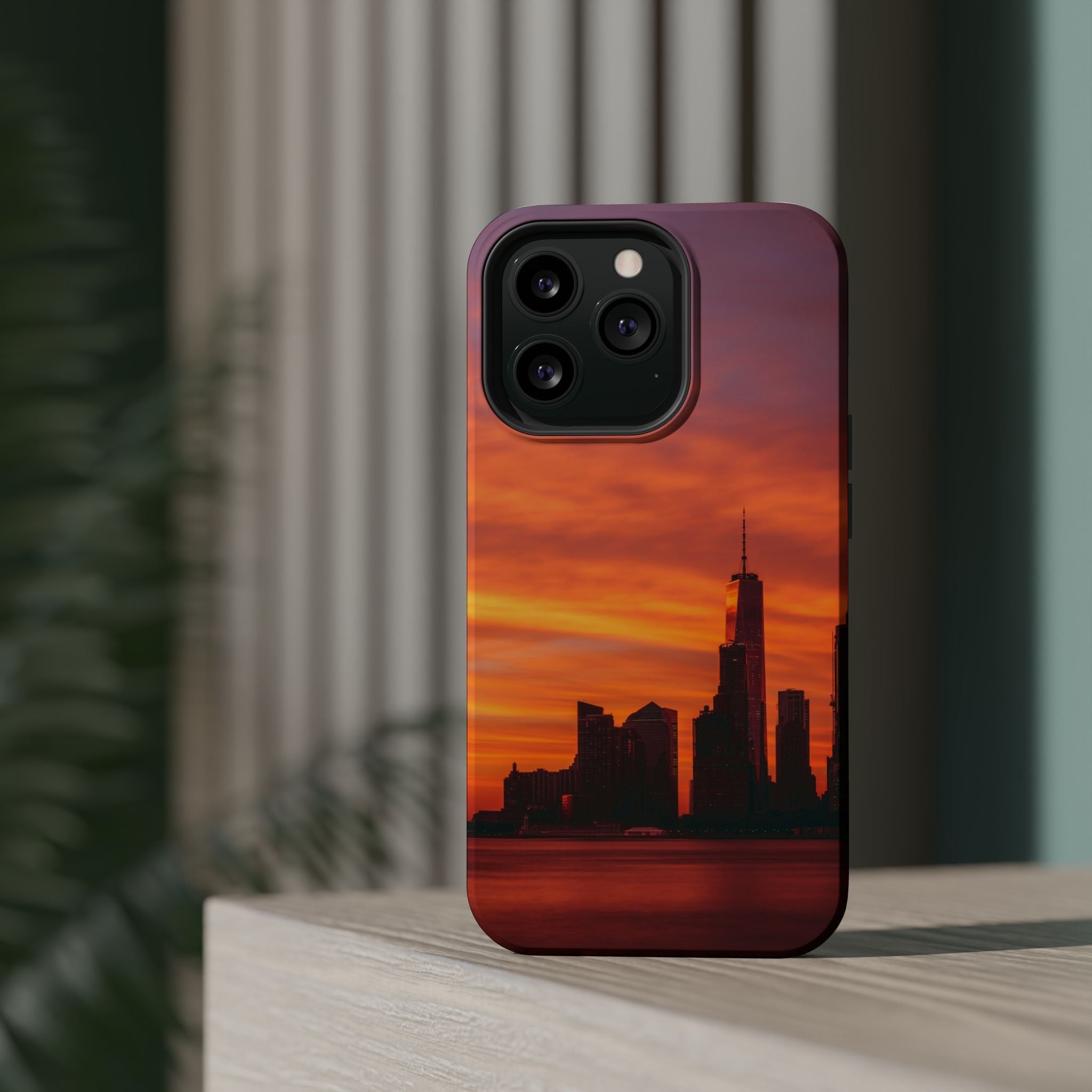 sunset-nyc-cityscape-magnetic-tough-case-durable-phone-protector-new-york-tough-case-gift-for-photographers-urban-aesthetic