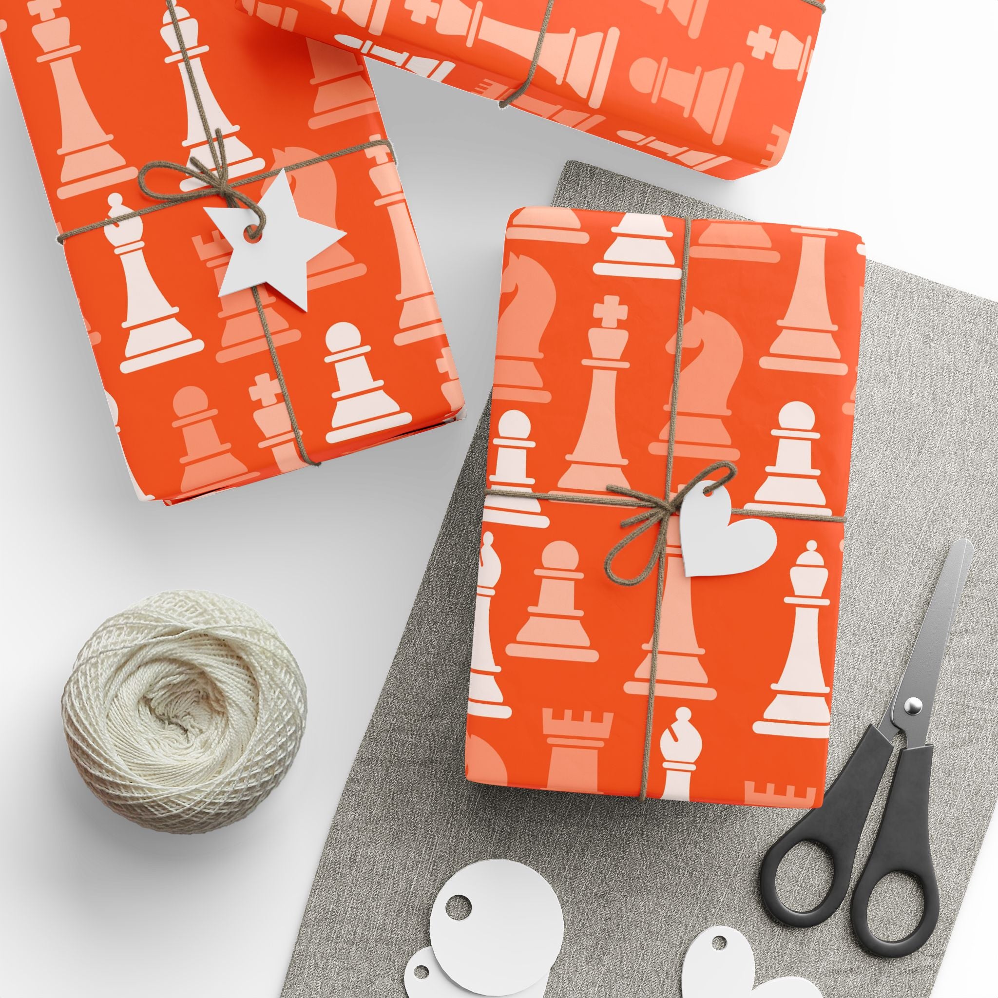 chess-gift-wrapping-papers-black-and-white-wrapping-roll-unique-holiday-present-wrap-game-lover-party-supplies-decorative-pap