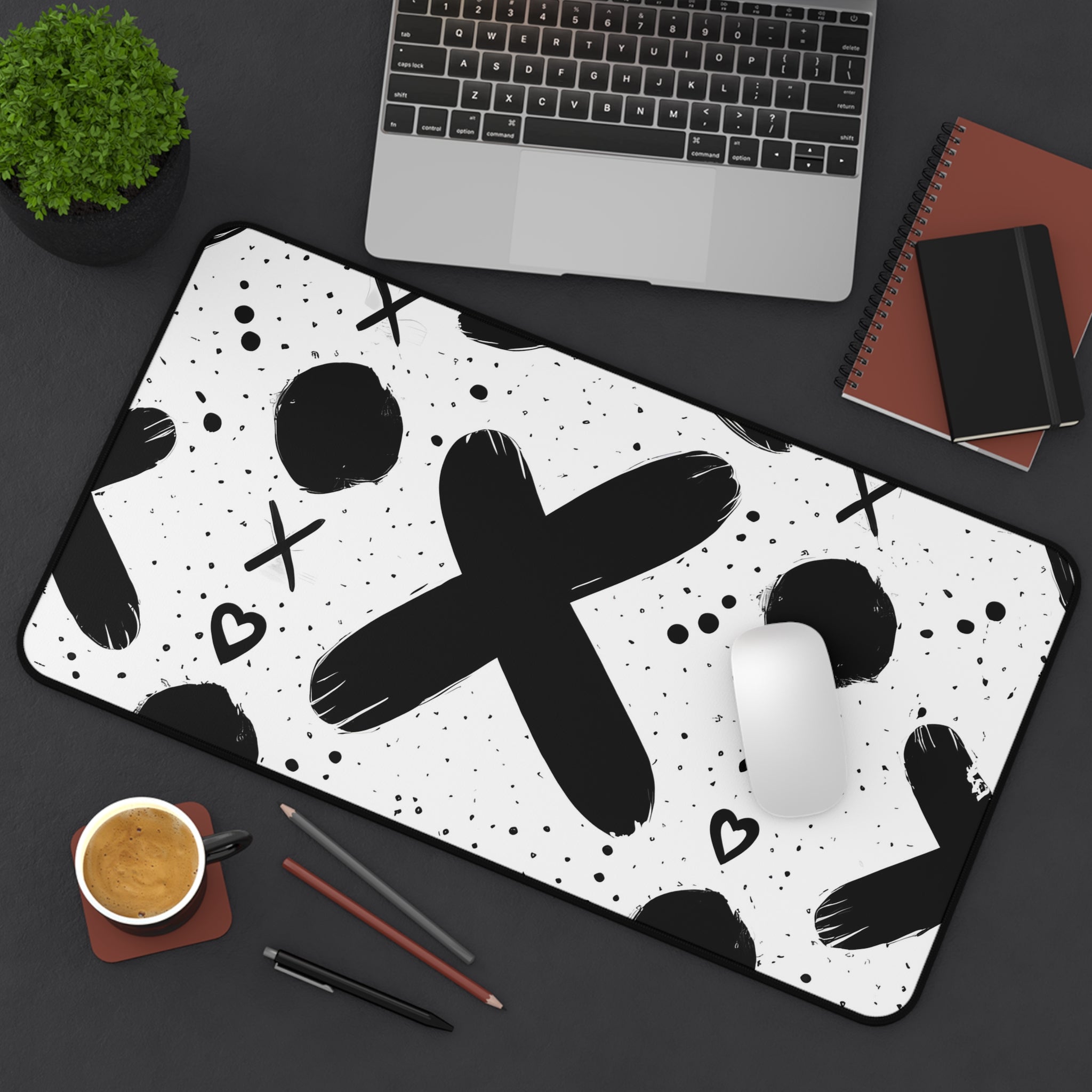 xo-monochrome-mouse-pad-black-and-white-face-desk-mat-sleek-black-and-white-desk-pad-modern-minimalist-mouse-pad