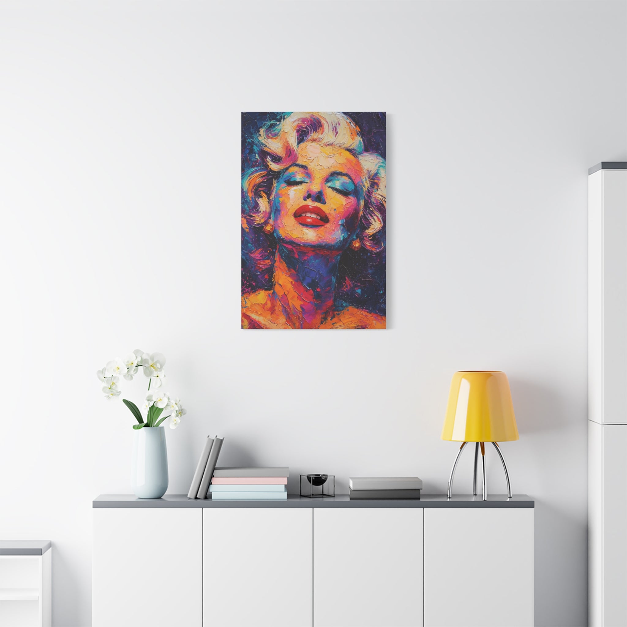 marilyn-monroe-canvas-print-stylish-wall-decor-with-brush-effect-elegant-home-decor-chic-wall-art
