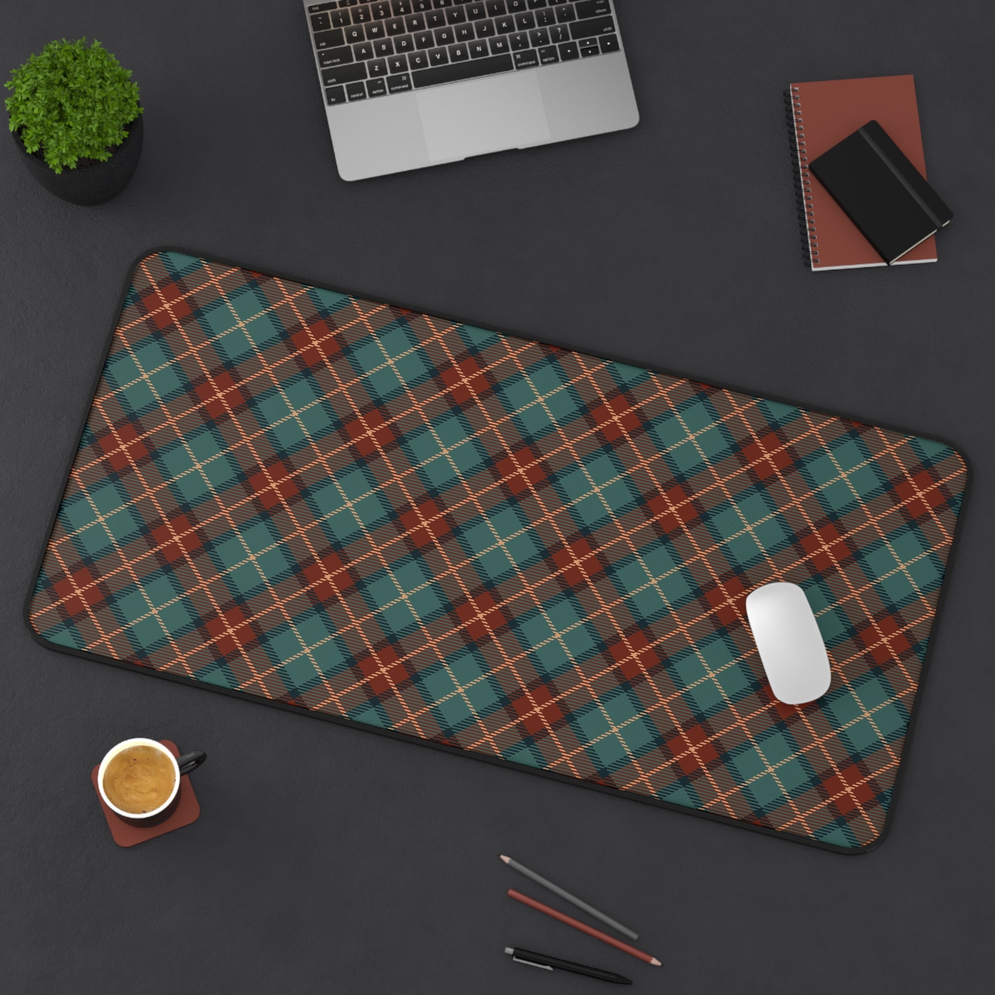 vintage-christmas-green-red-tartan-desk-mat-scottish-plaid-mouse-pad-for-office-desk-desk-pad-for-home-office-large-desk-mat-