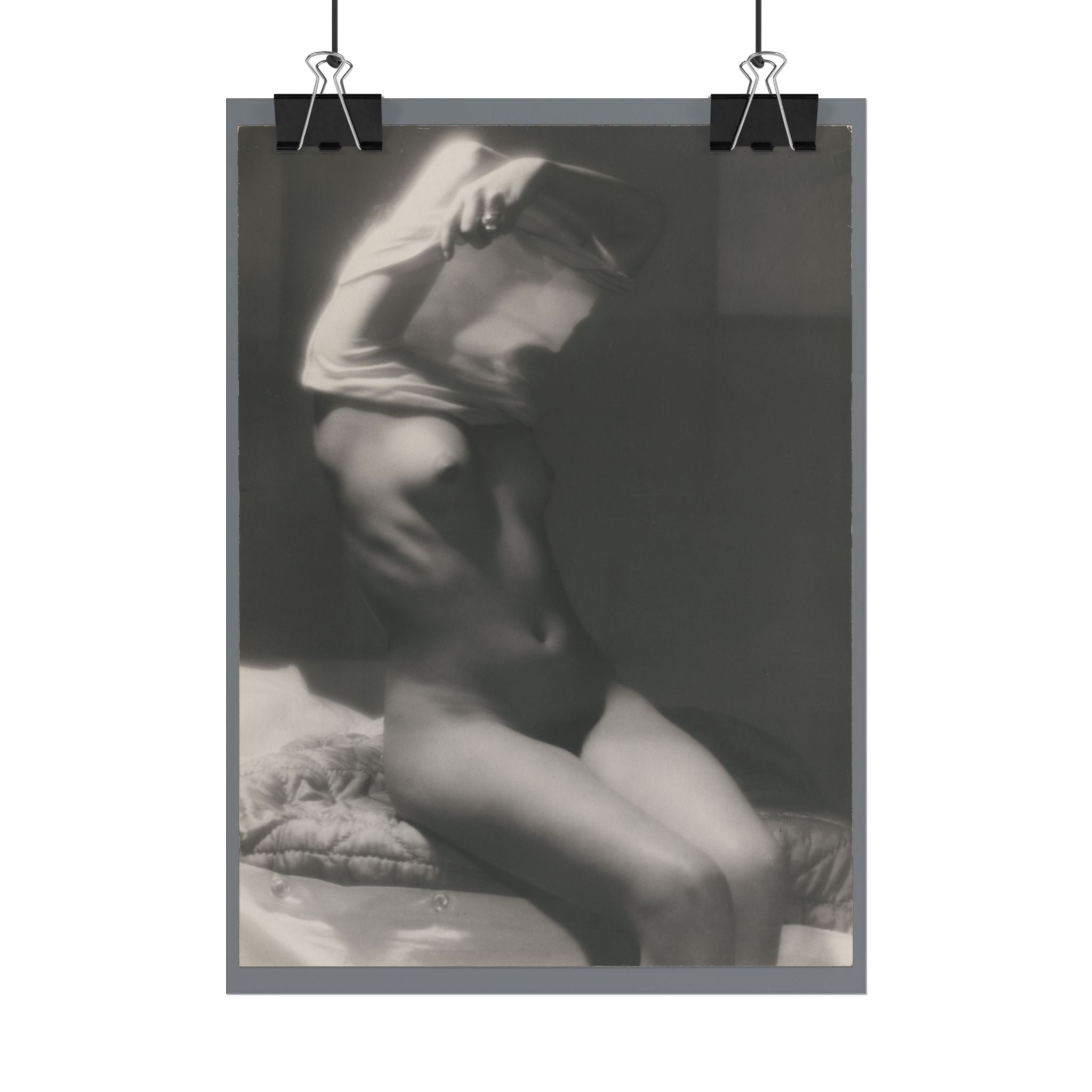 poster-print-vor-dem-schlafen-gehen-by-michael-heumuller-black-and-white-photography-nude-art-wall-decor-poster-fine-art-prin