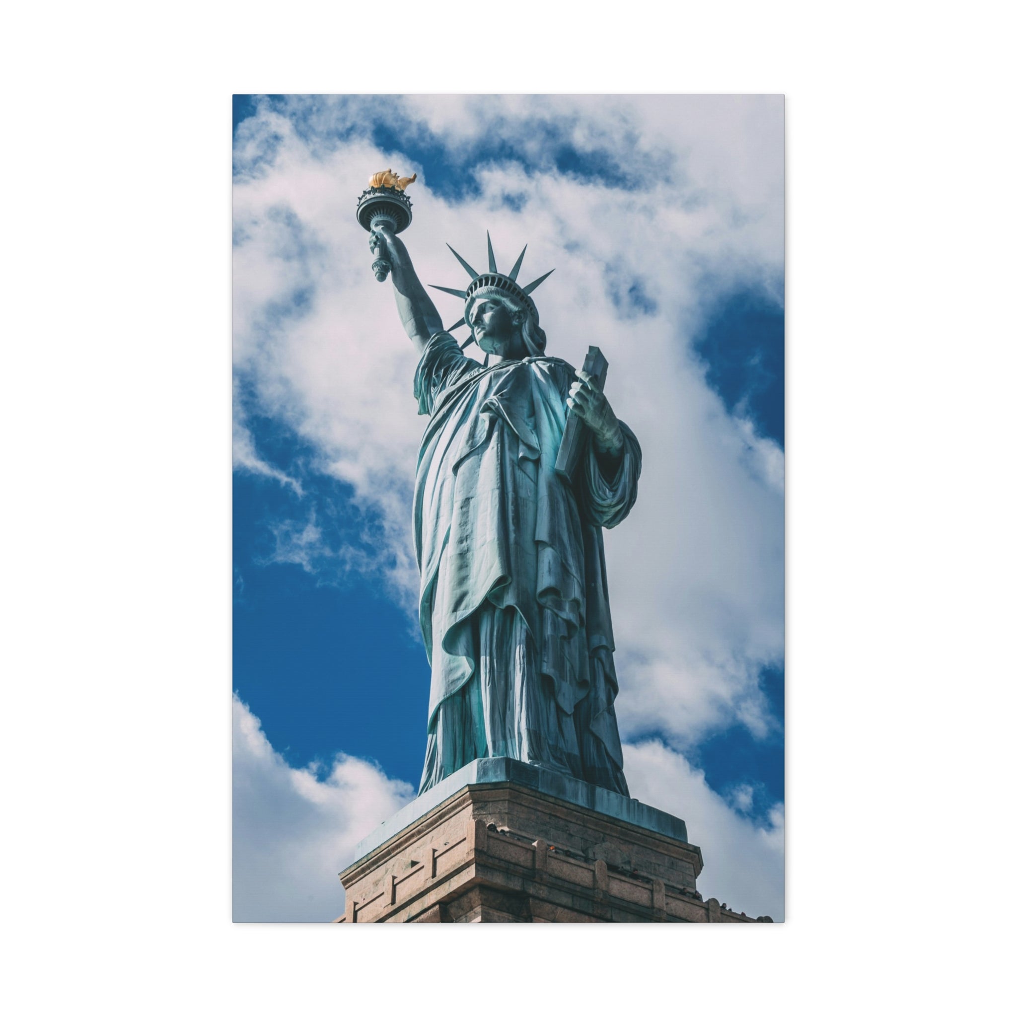 canvas-wall-art-statue-of-liberty-canvas-print-nyc-wall-decor-new-york-city-landscape-print-minimalist-art-nyc-gift-wall-art-