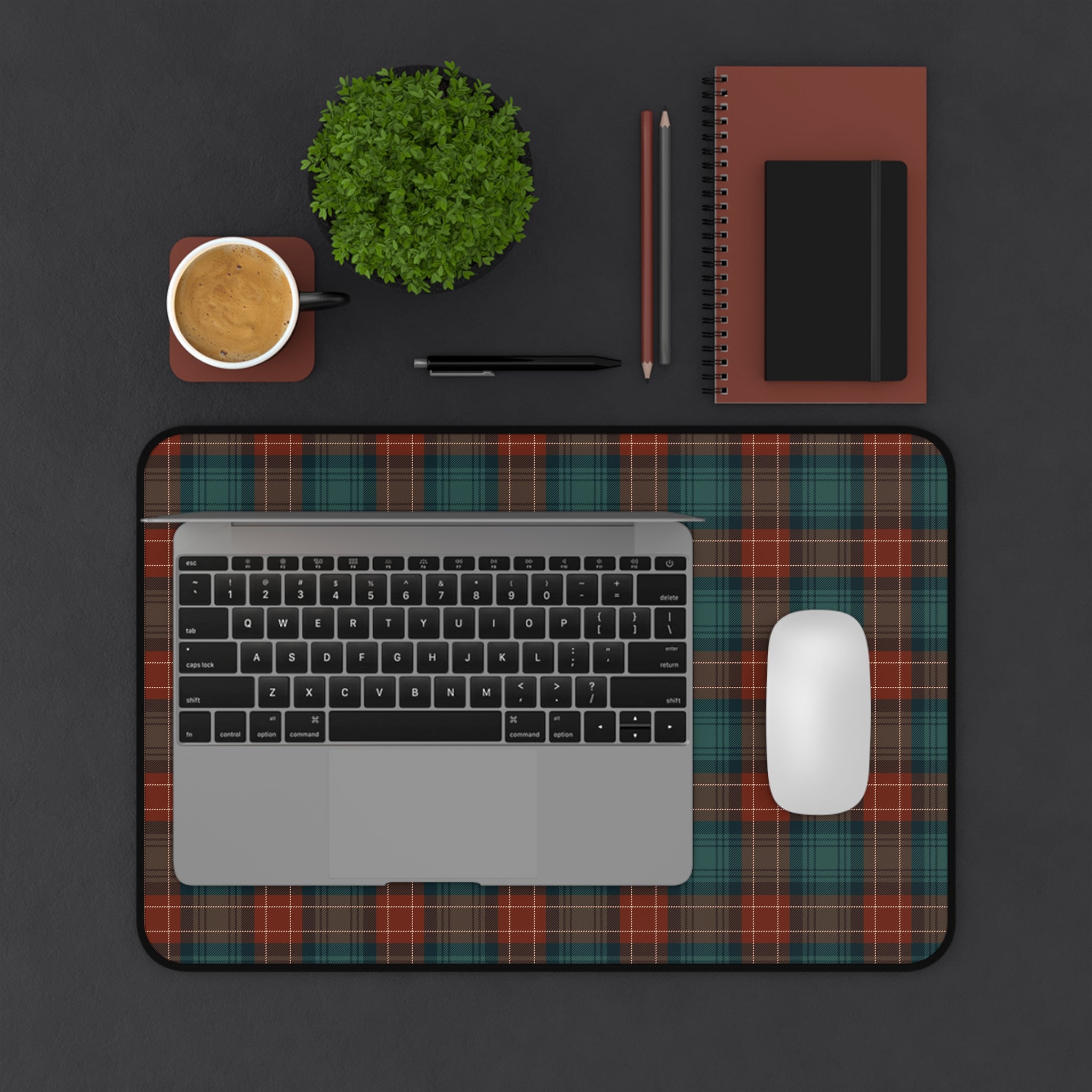 vintage-christmas-green-red-tartan-desk-mat-scottish-plaid-mouse-pad-for-office-desk-desk-pad-for-home-office-large-desk-mat