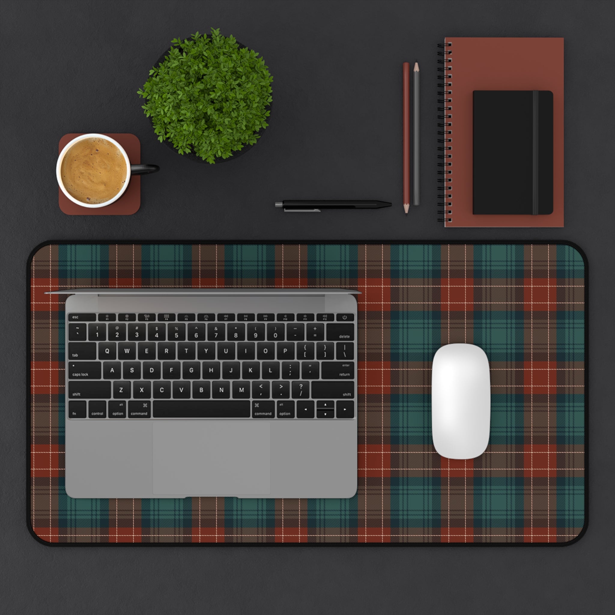 vintage-christmas-green-red-tartan-desk-mat-scottish-plaid-mouse-pad-for-office-desk-desk-pad-for-home-office-large-desk-mat