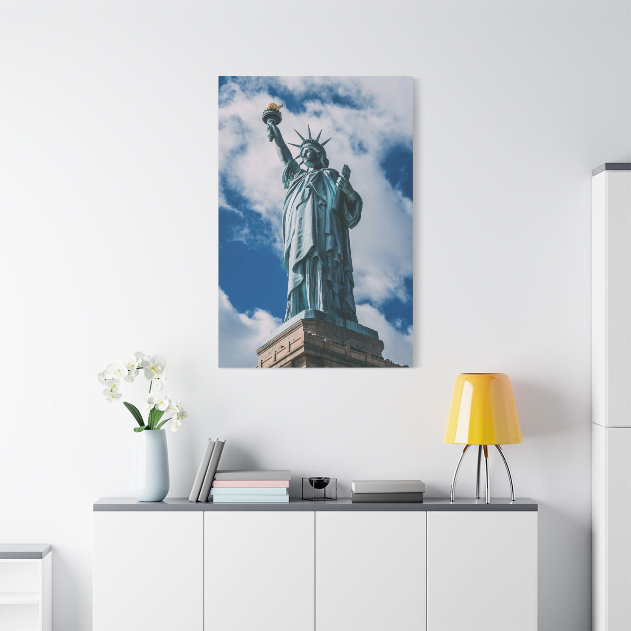 canvas-wall-art-statue-of-liberty-canvas-print-nyc-wall-decor-new-york-city-landscape-print-minimalist-art-nyc-gift-wall-art-