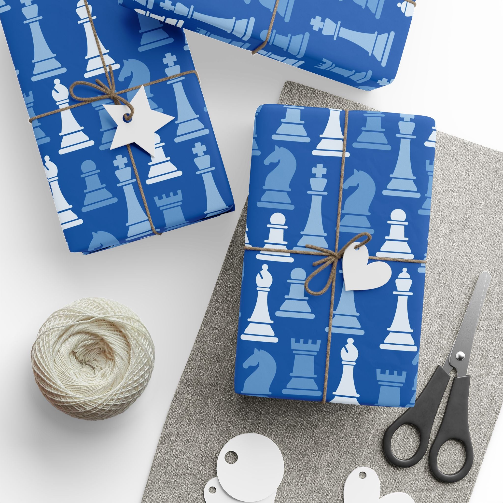 chess-gift-wrapping-papers-black-and-white-wrapping-roll-unique-holiday-present-wrap-game-lover-party-supplies-decorative-pap